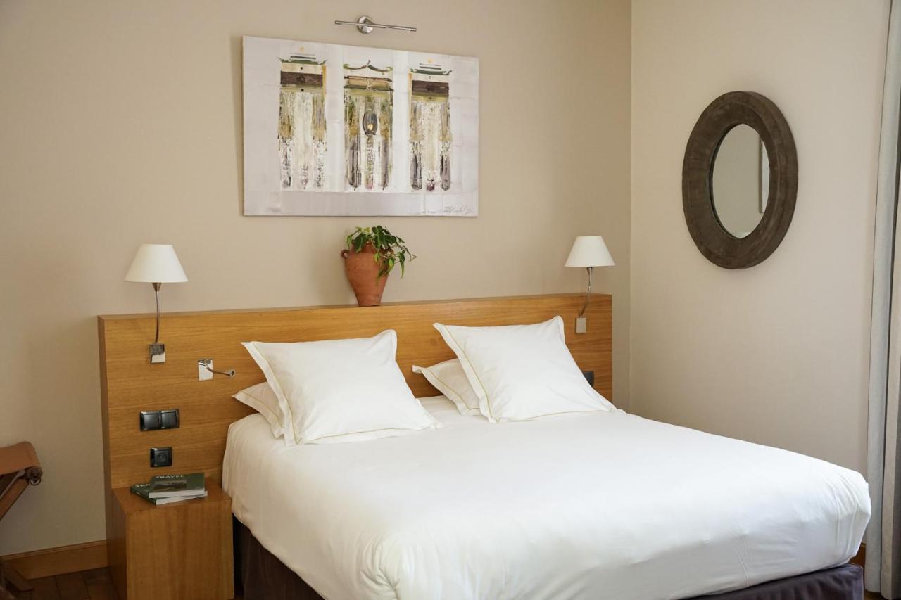 Hostellerie De Льоверноа Екстериор снимка