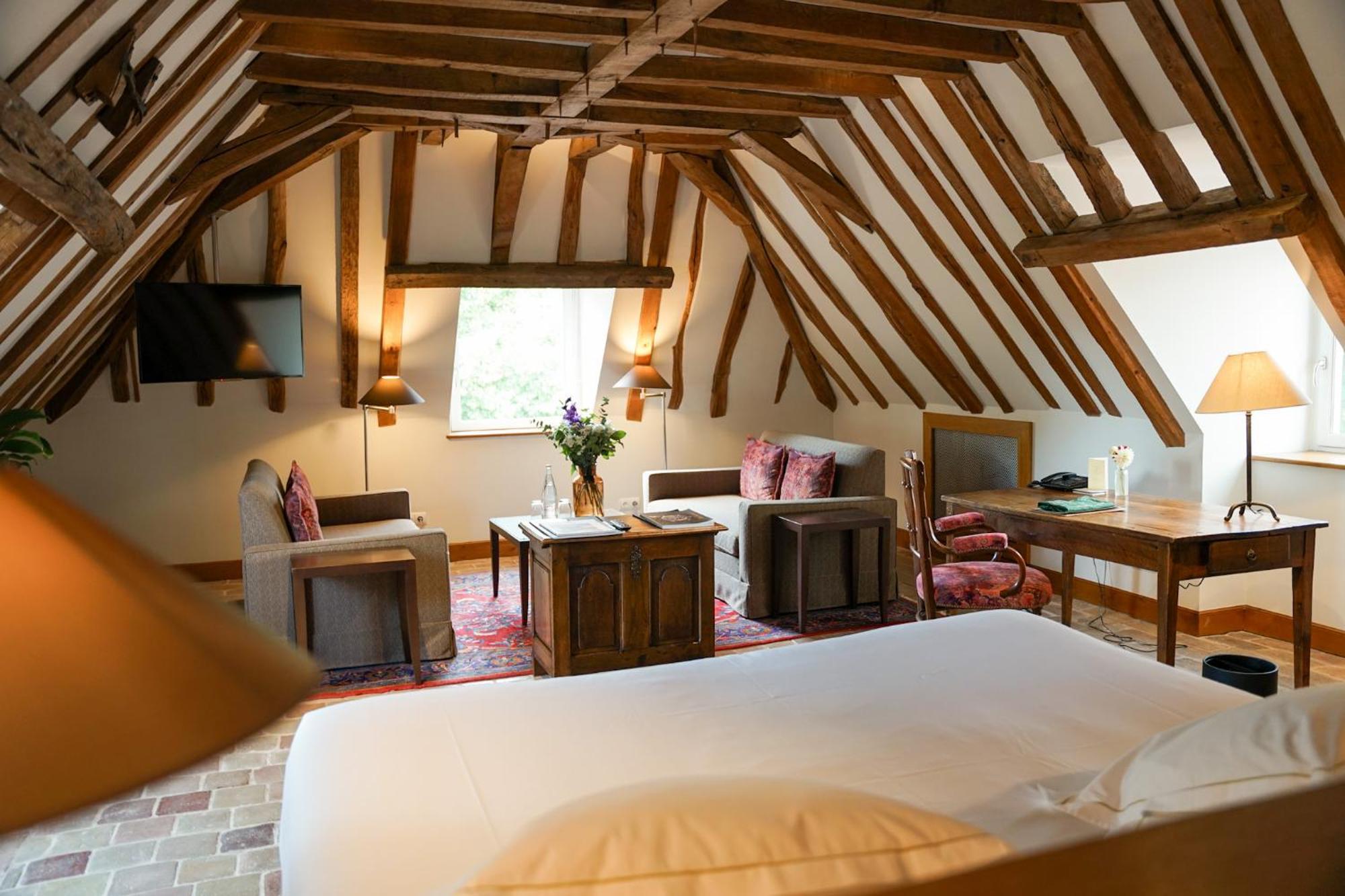 Hostellerie De Льоверноа Екстериор снимка